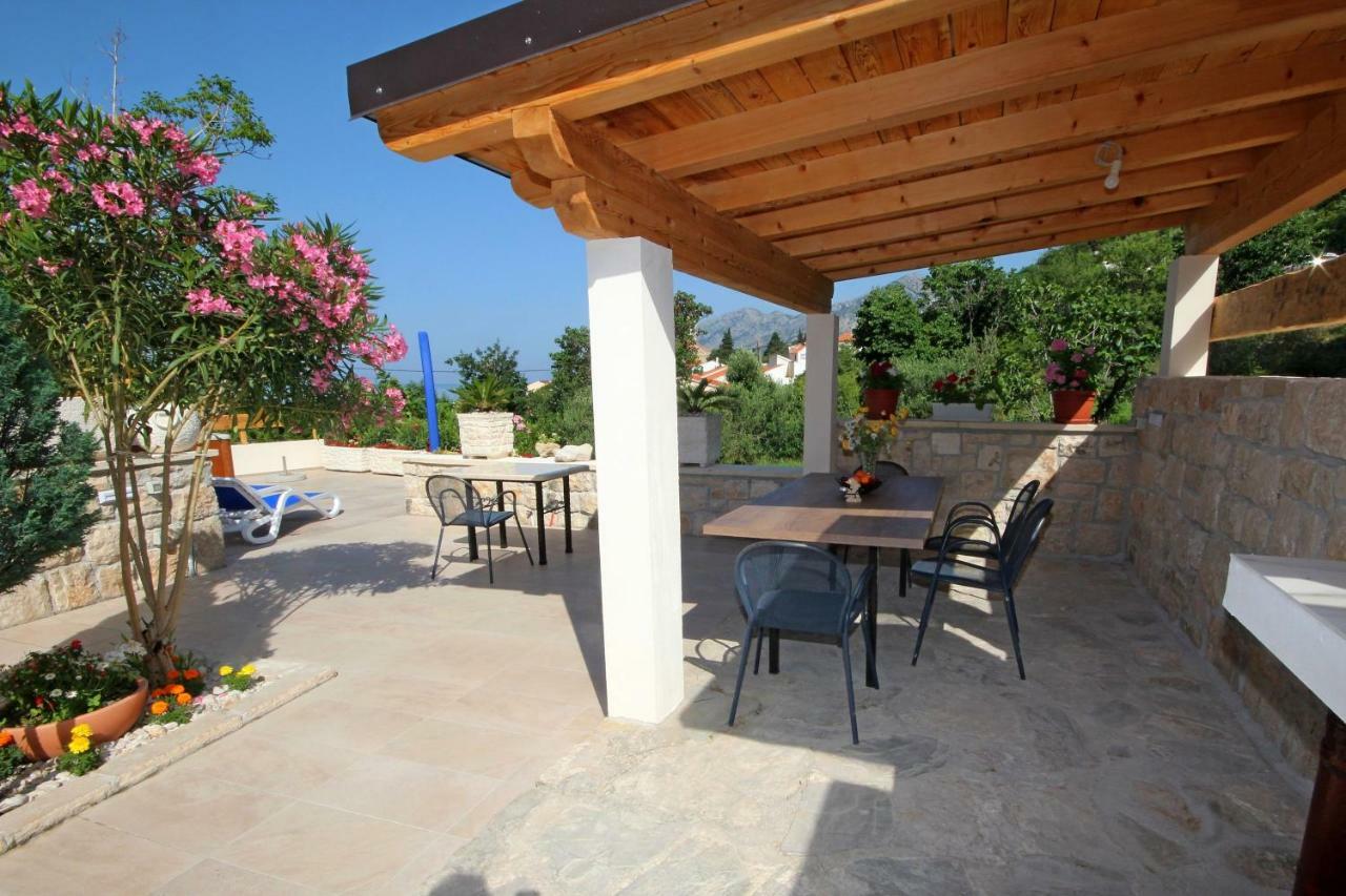 Apartmani Dalmacija Brela Bagian luar foto