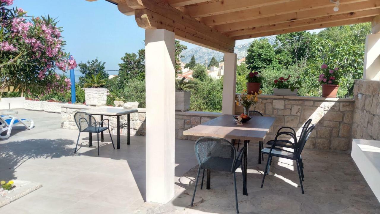Apartmani Dalmacija Brela Bagian luar foto
