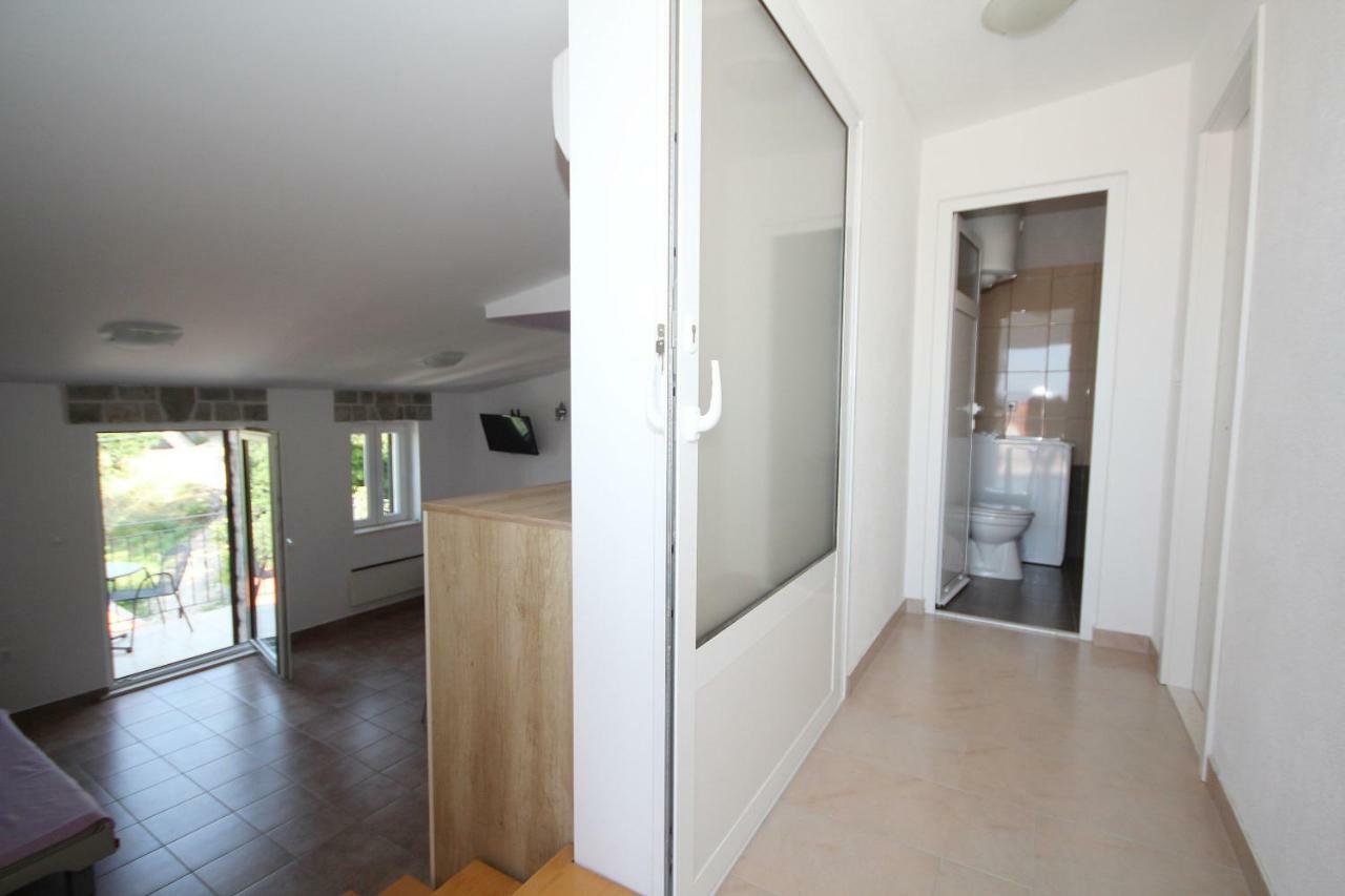 Apartmani Dalmacija Brela Bagian luar foto